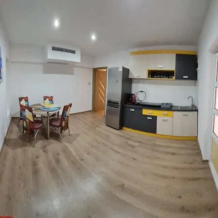 Apartment Greta Dolphinarium